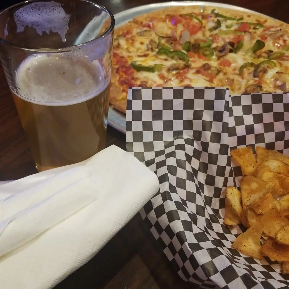 Veggie Pizza and Cajun Chips