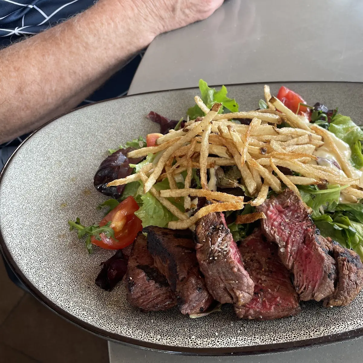 Char-Grilled Filet Mignon Salad