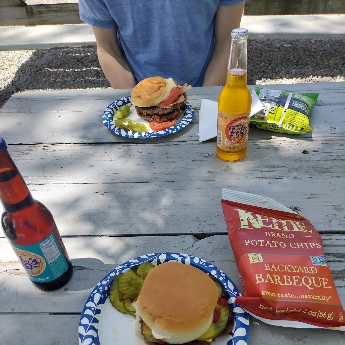 Single Cheeseburger
