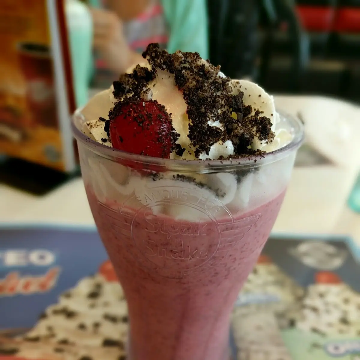 Oreo Red Velvet Milkshake