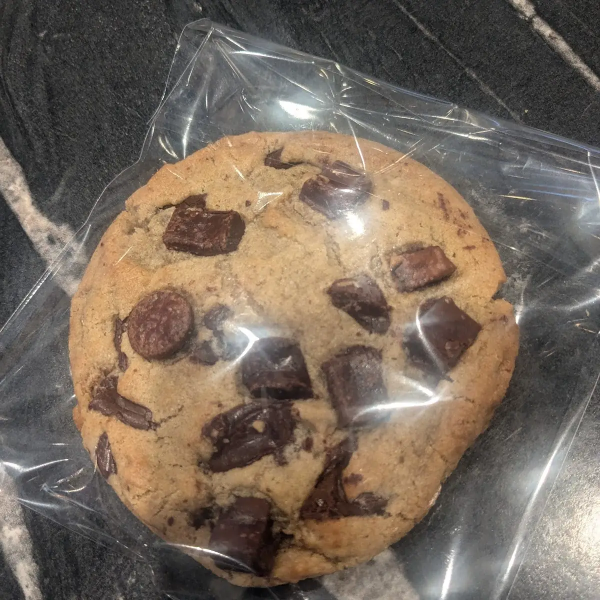 Chocolate Chip Cookie