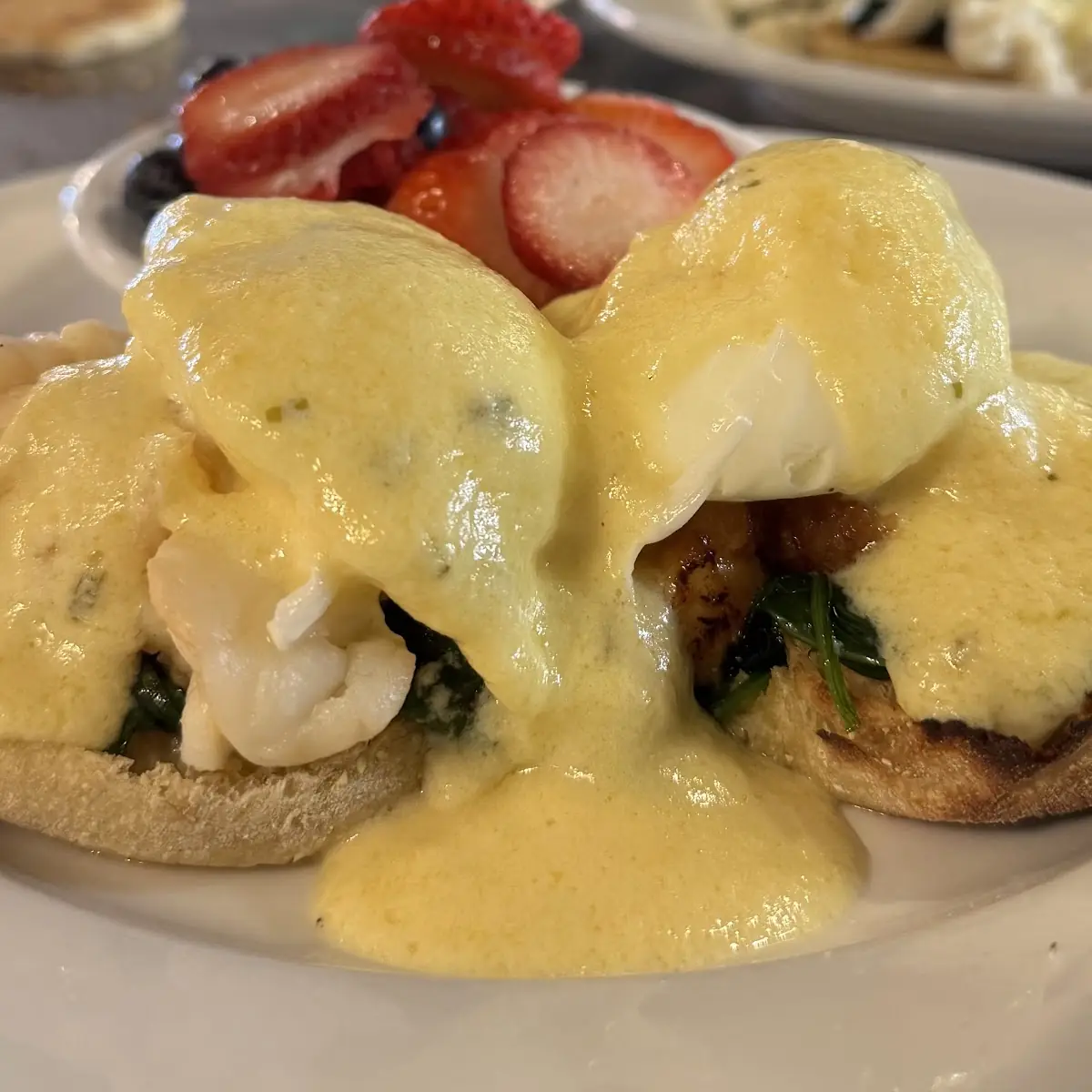 Eggs Benedict Royale