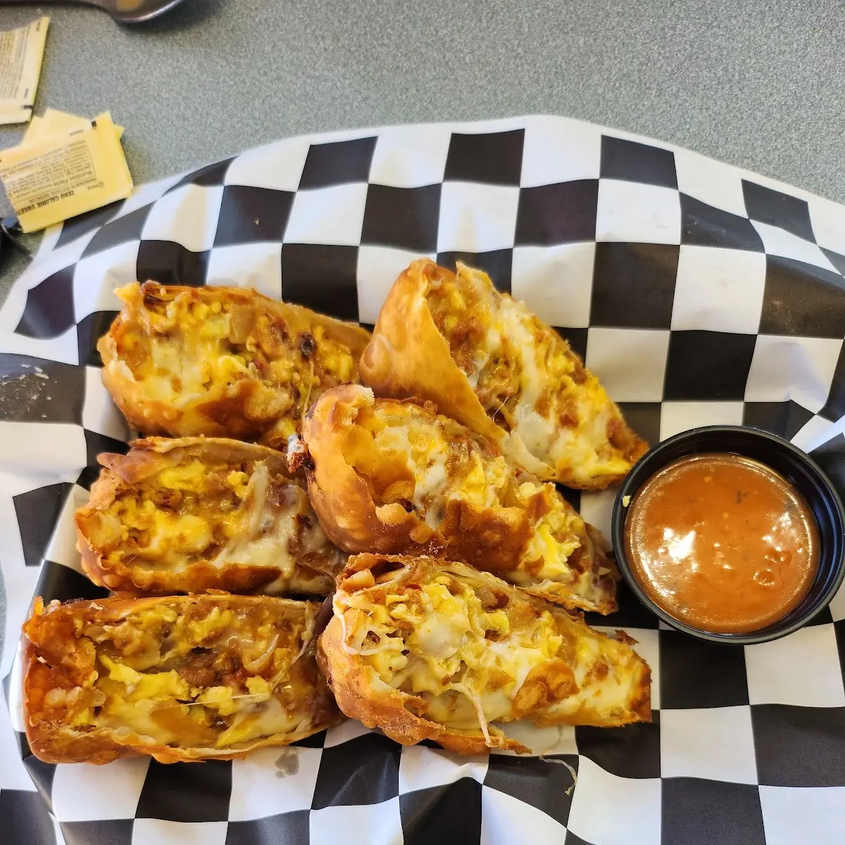 Breakfast Egg Rolls