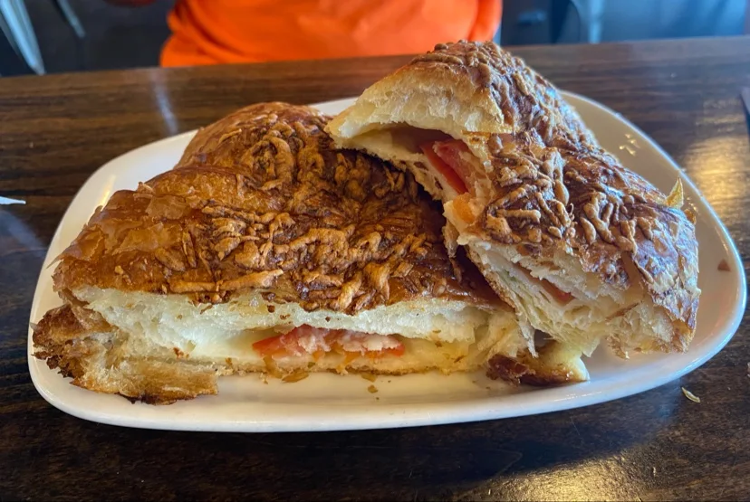 Tomato Basil Egg & Cheese