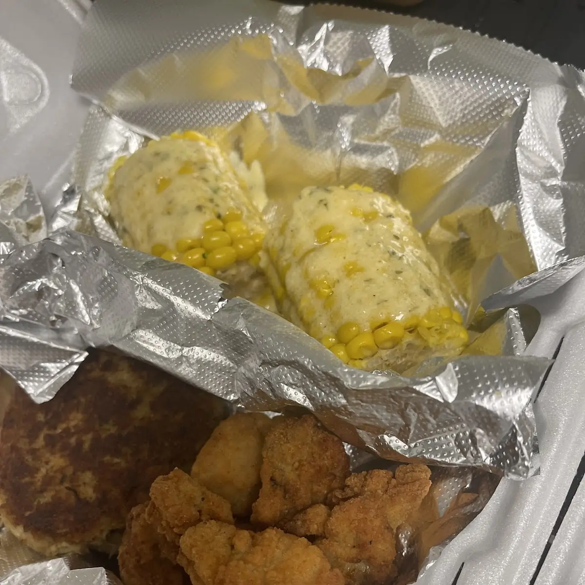 Fried Oysters and Crab Cake