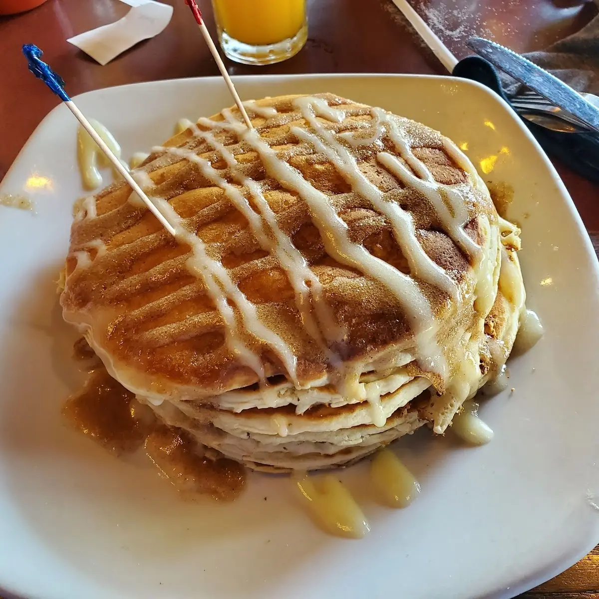 Cinnamon Bun Pancakes