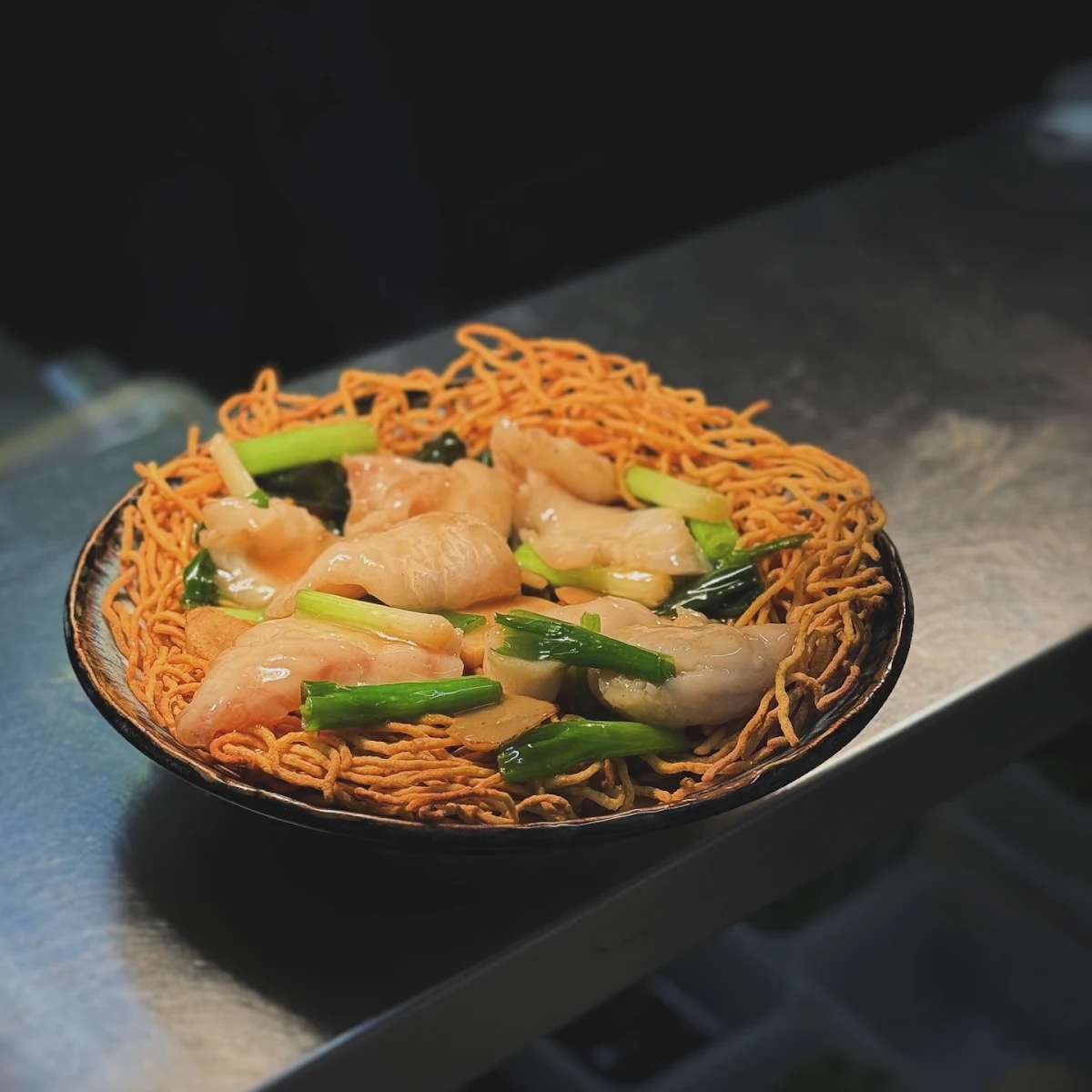 Crispy Egg Noodle, TWO CIRCLES CAFE