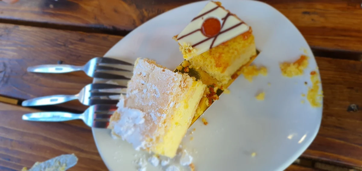 Cake, Schwabs Galley