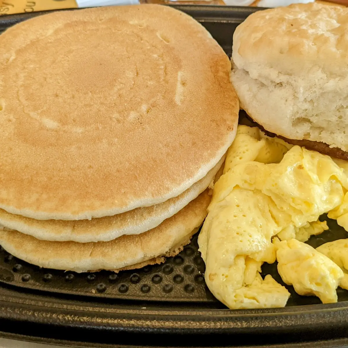 Big Breakfast with Hotcakes