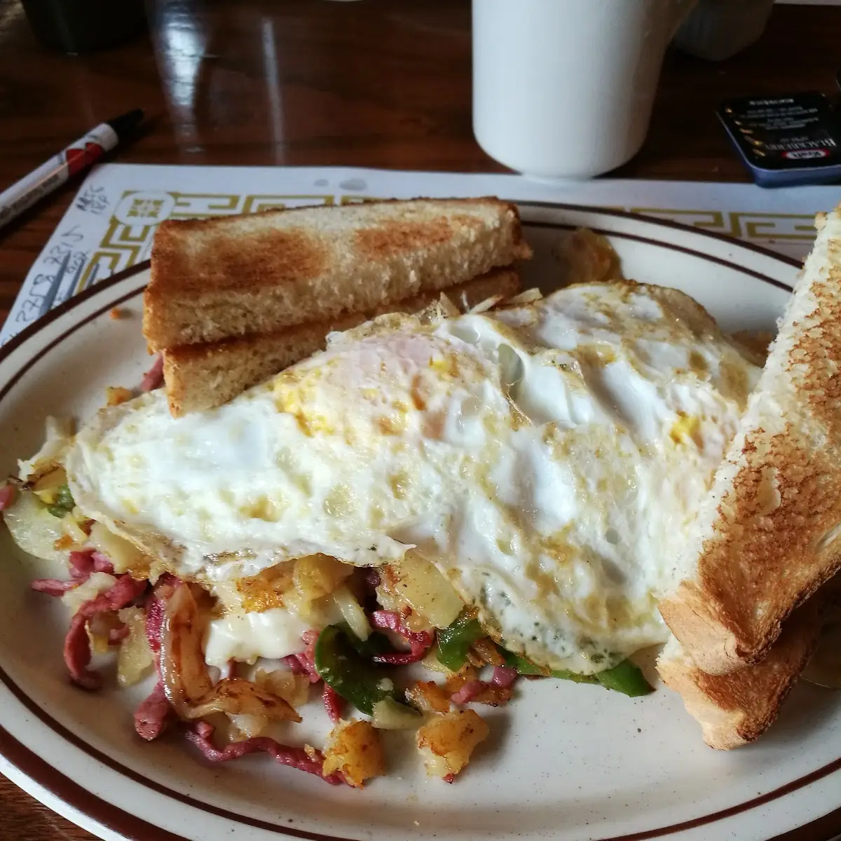 Corn Beef Hash & Egg