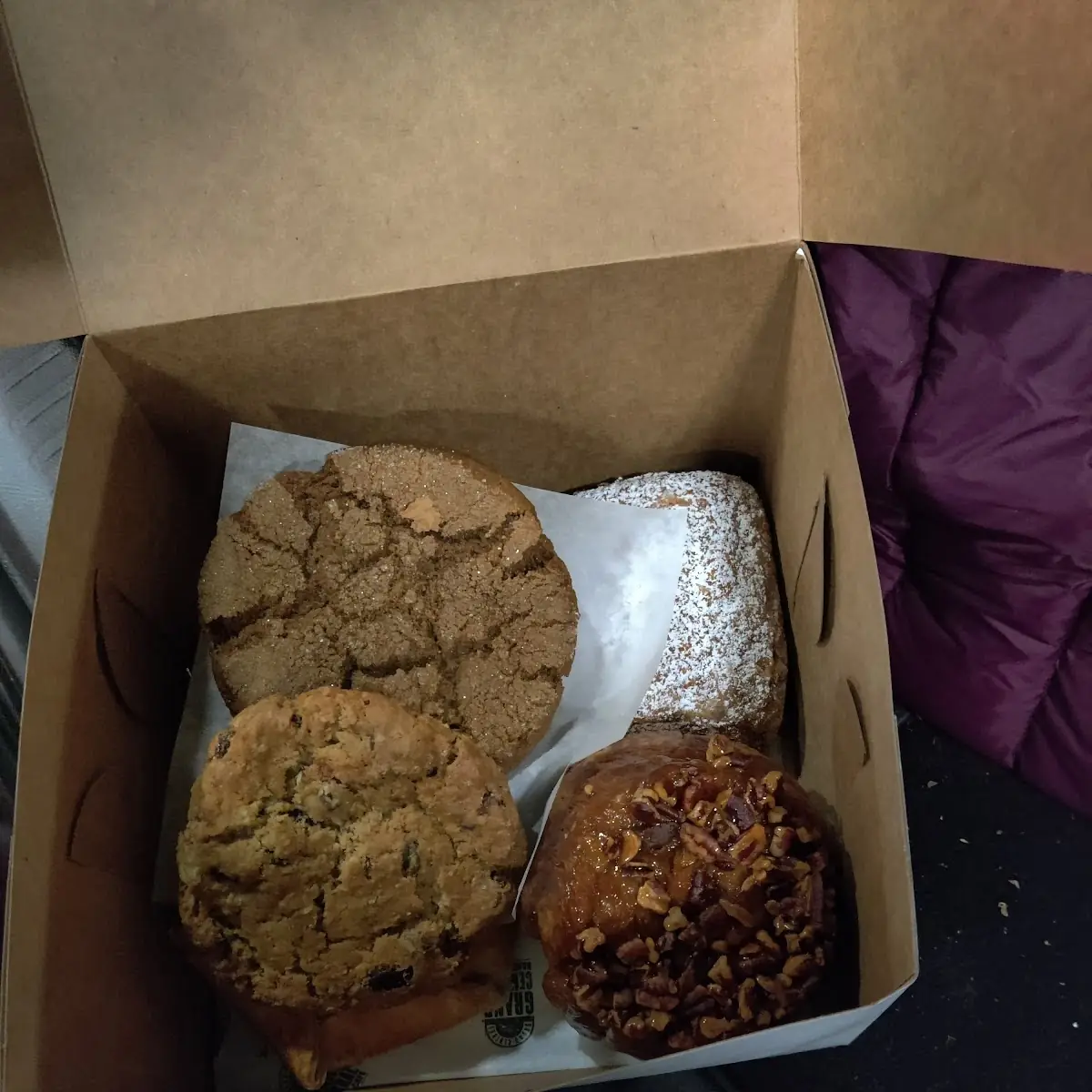 Baker's Dozen Cookie Box