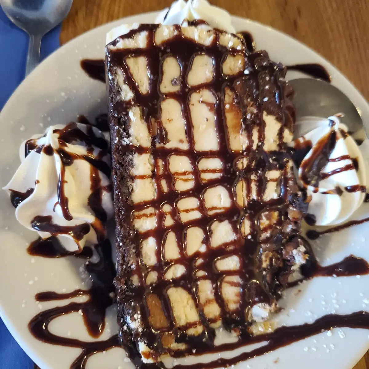 Reeses Peanut Butter Cheesecake