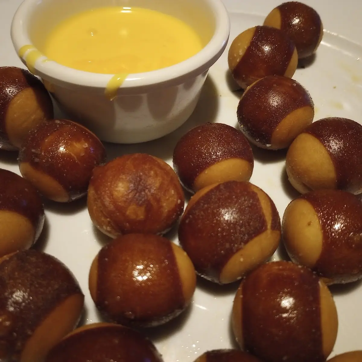 Pretzel Bites