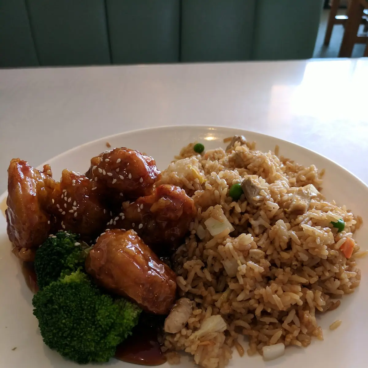 Sesame Chicken Lunch