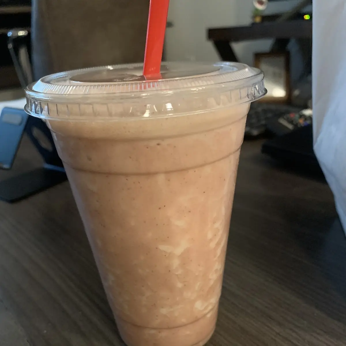 16 Oz Banana Split Smoothie