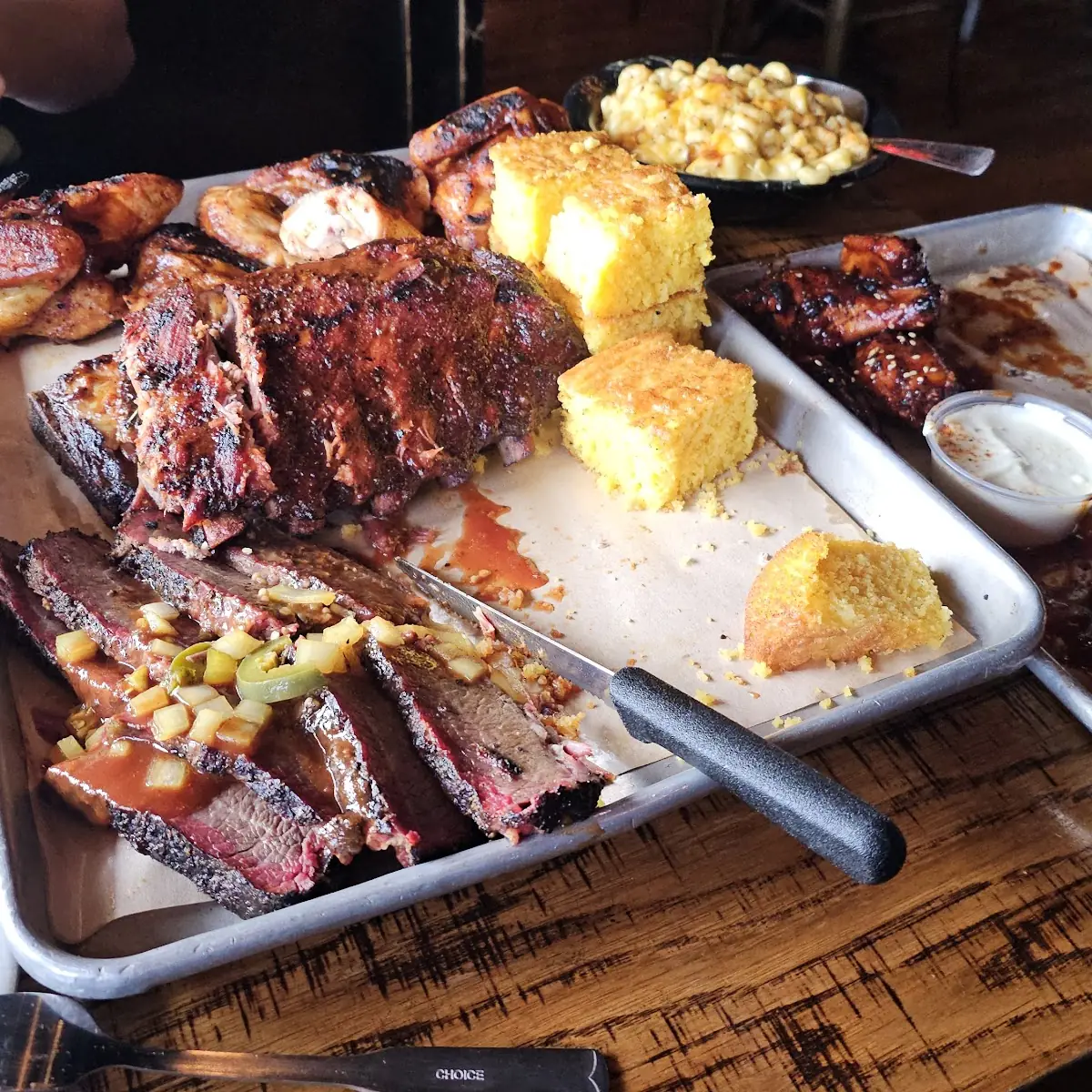 Combo Plate Brisket Pulled Pork & Ribs