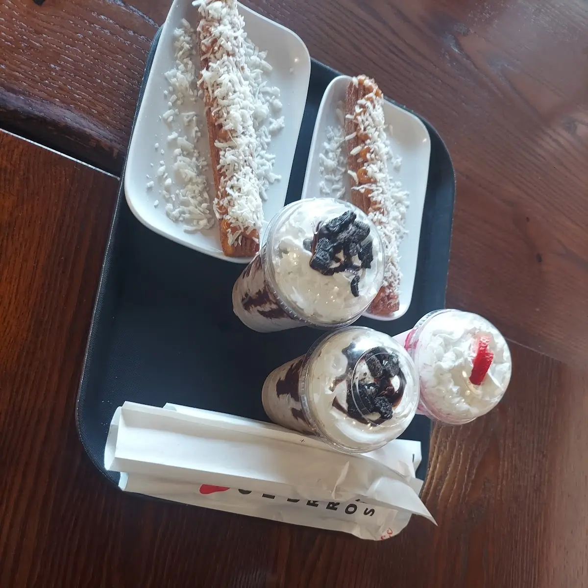 2 Chocolate 1 Strawberry Shake