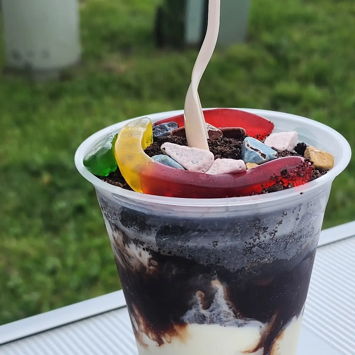 Dirt Cake Sundae