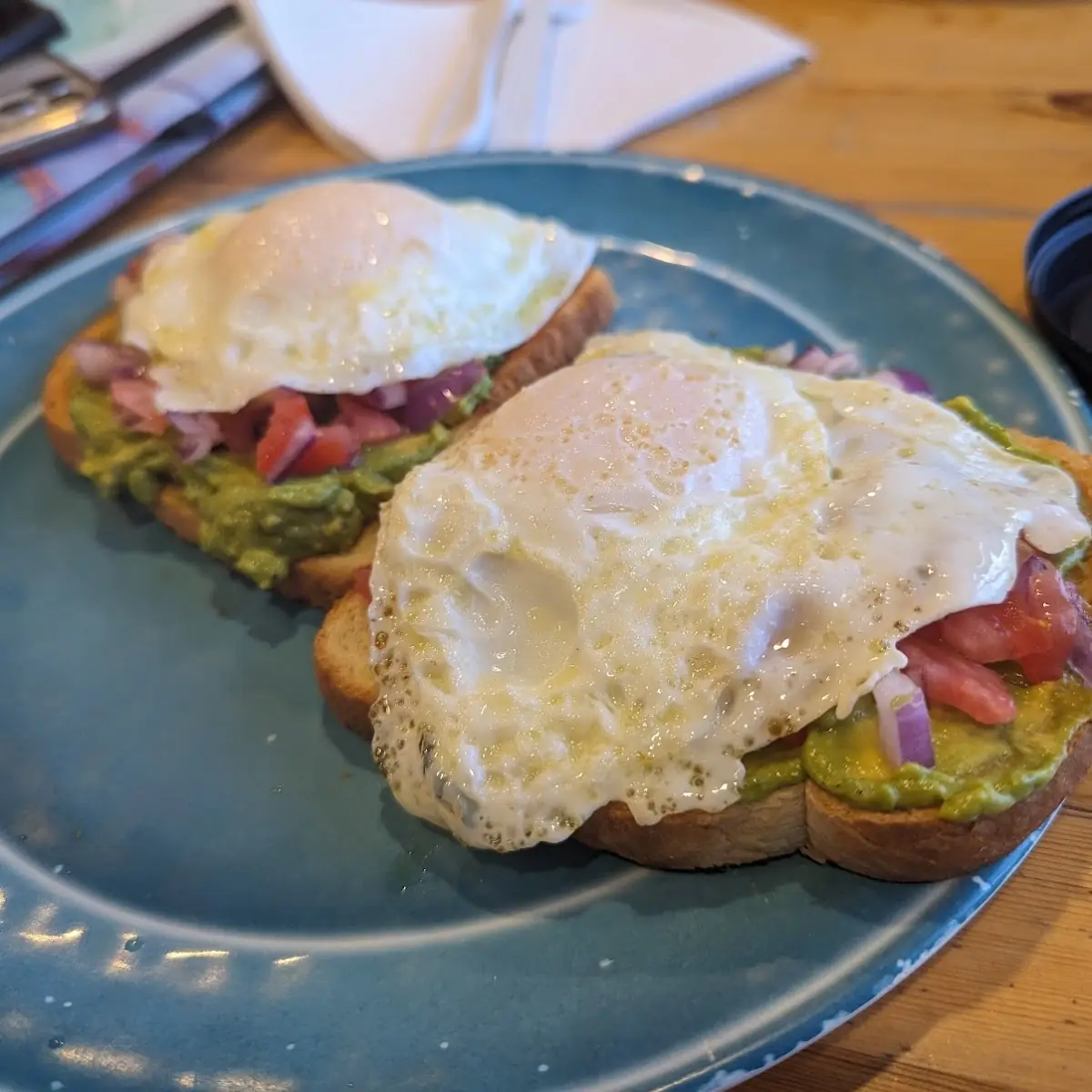 Deli- Style Breakfast Sandwich