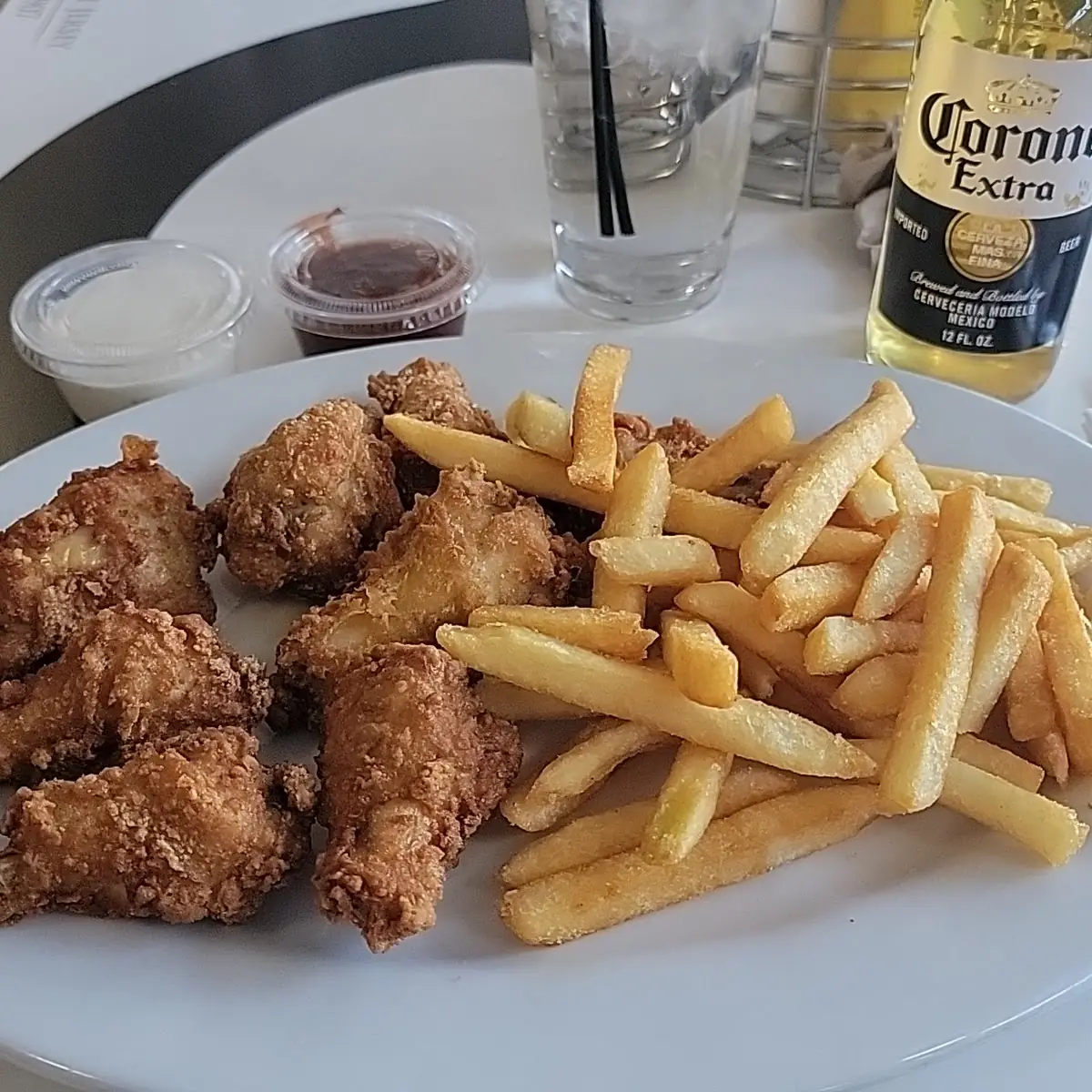 BBQ Wings and Fries