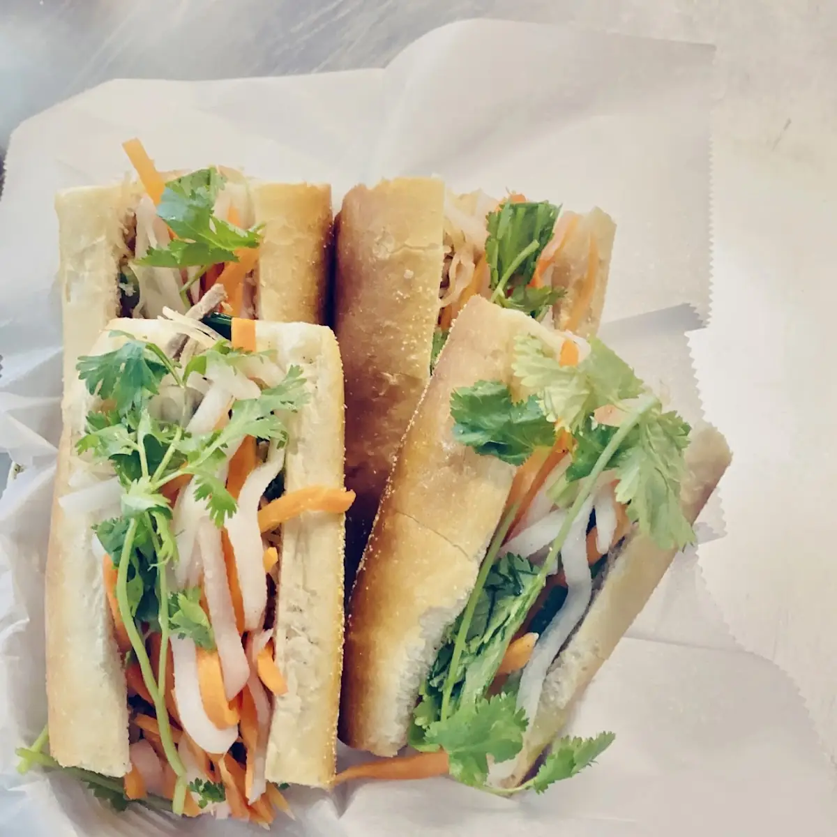 Bánh MÌ Thịt Nguội