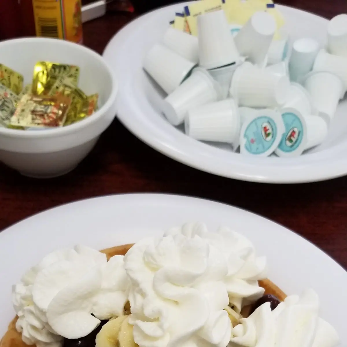 Belgian Waffle w Fresh Fruit & Whipped Cream