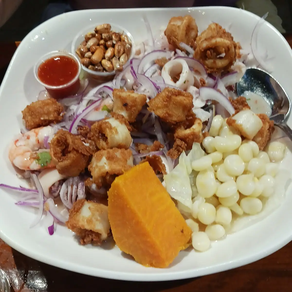 Ceviche Mixto