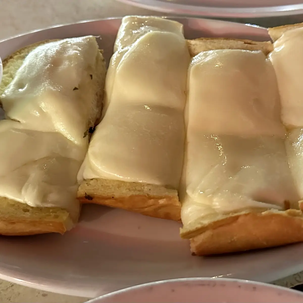 Garlic Cheese Bread