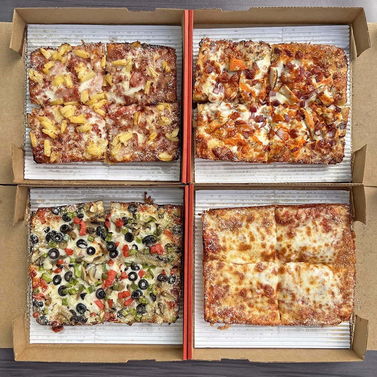 Deep Dish Pepperoni Pizza Delivery Box