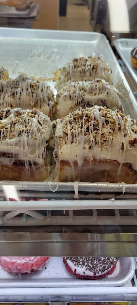 Pecan Cinnamon Roll
