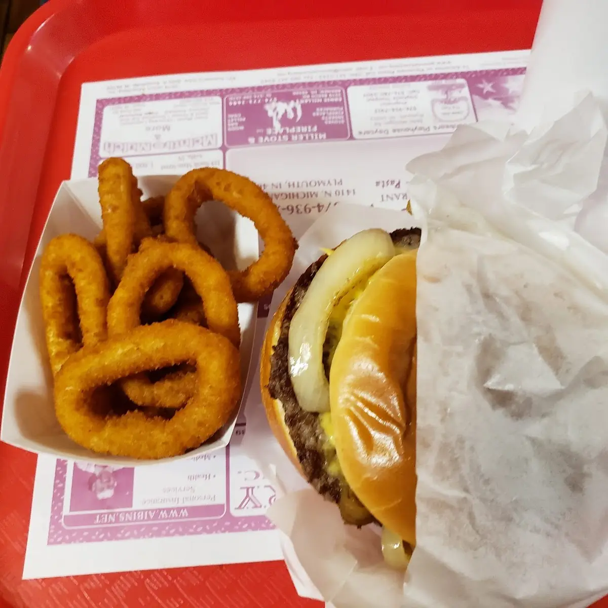Cheeseburger and Onion Rings