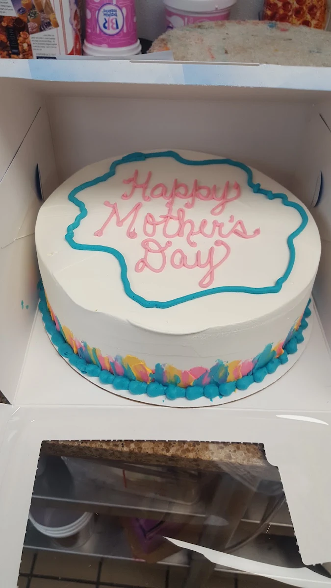 Celebration 9 Round Cake