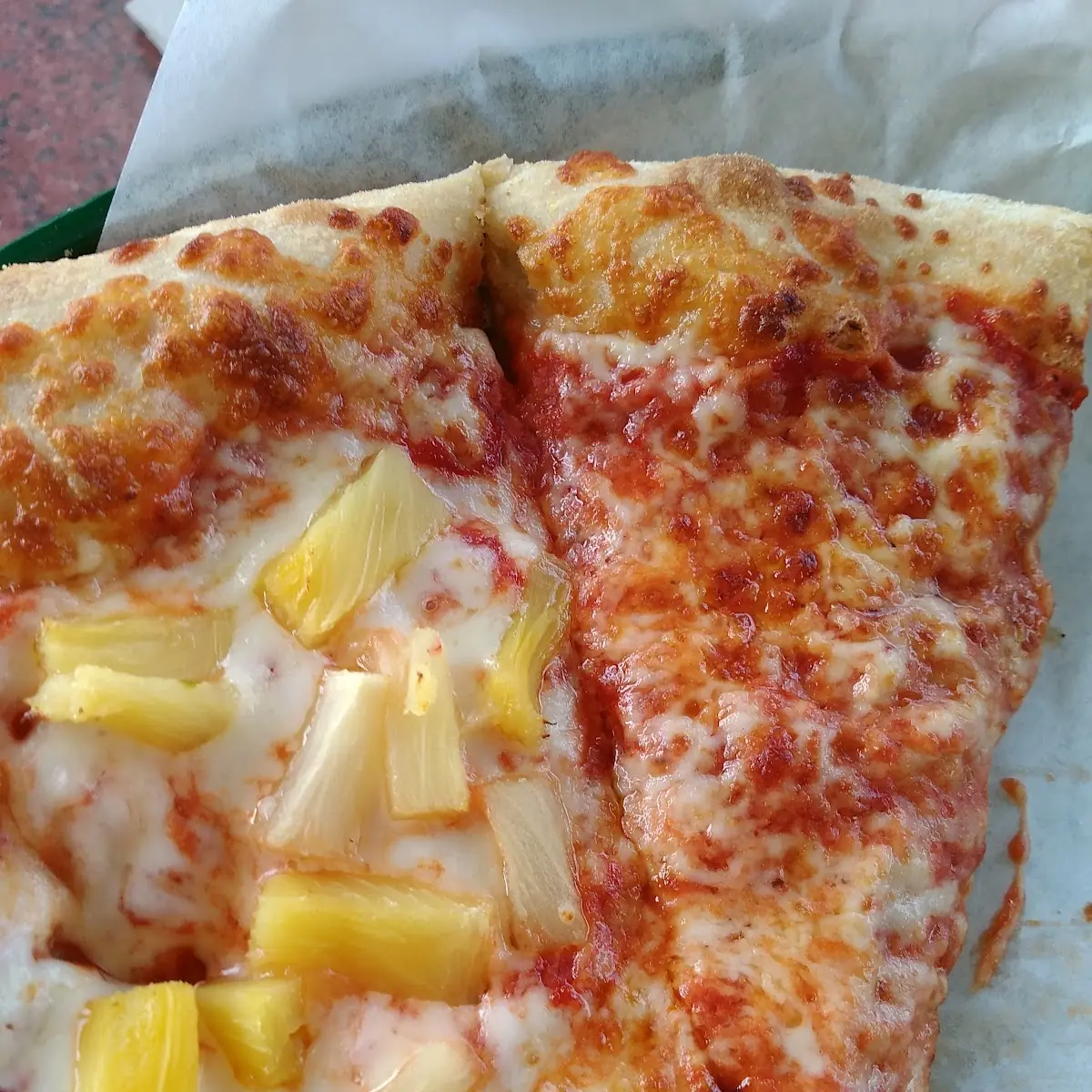 Hawaiian Pizza