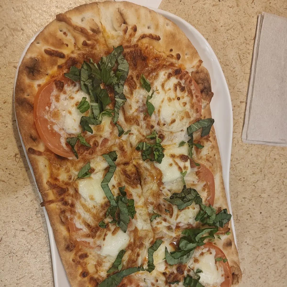 Pizza Margherita Flatbread