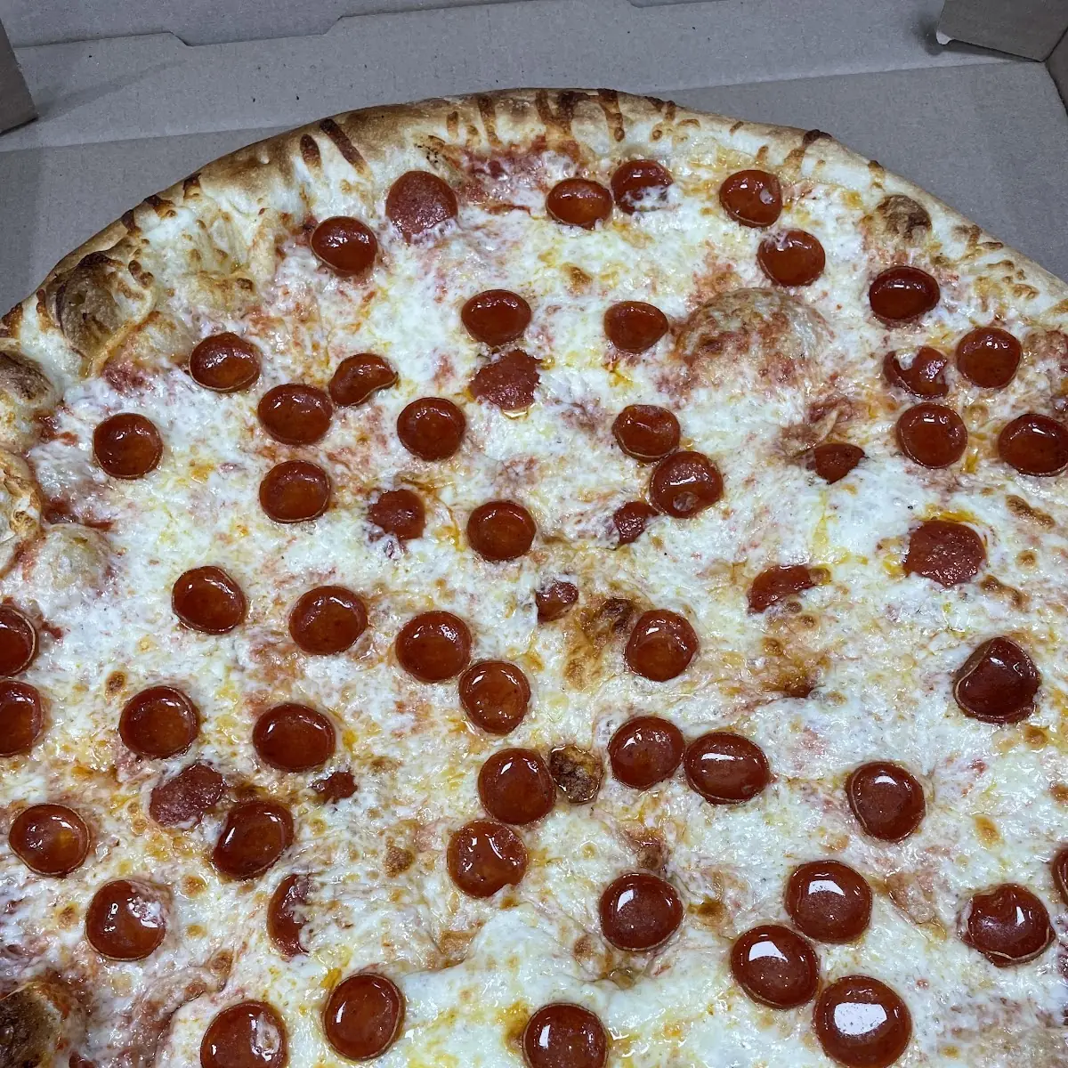 Pepperoni New York Style