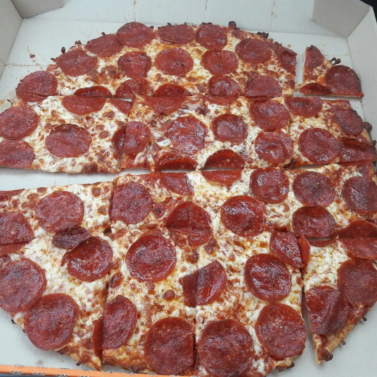 Pepperoni Pizza Thin Crust Wow