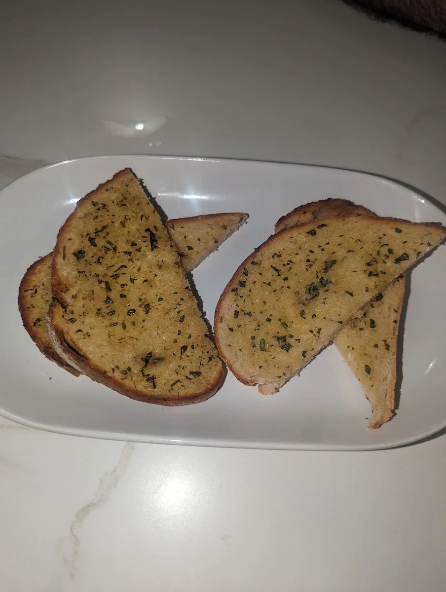 Garlic or Herb Bread, Bird In The Hand Inn