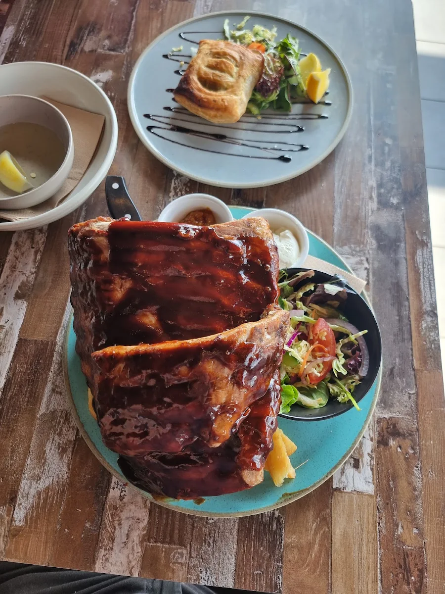 Huntlee Spicy Sticky Full Rack BBQ Pork Ribs, Huntlee Tavern