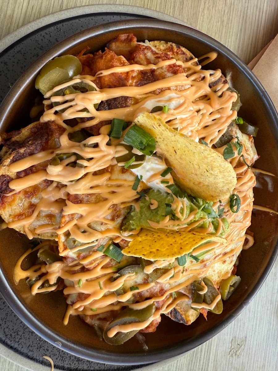 Pulled Pork Nachos, Huntlee Tavern