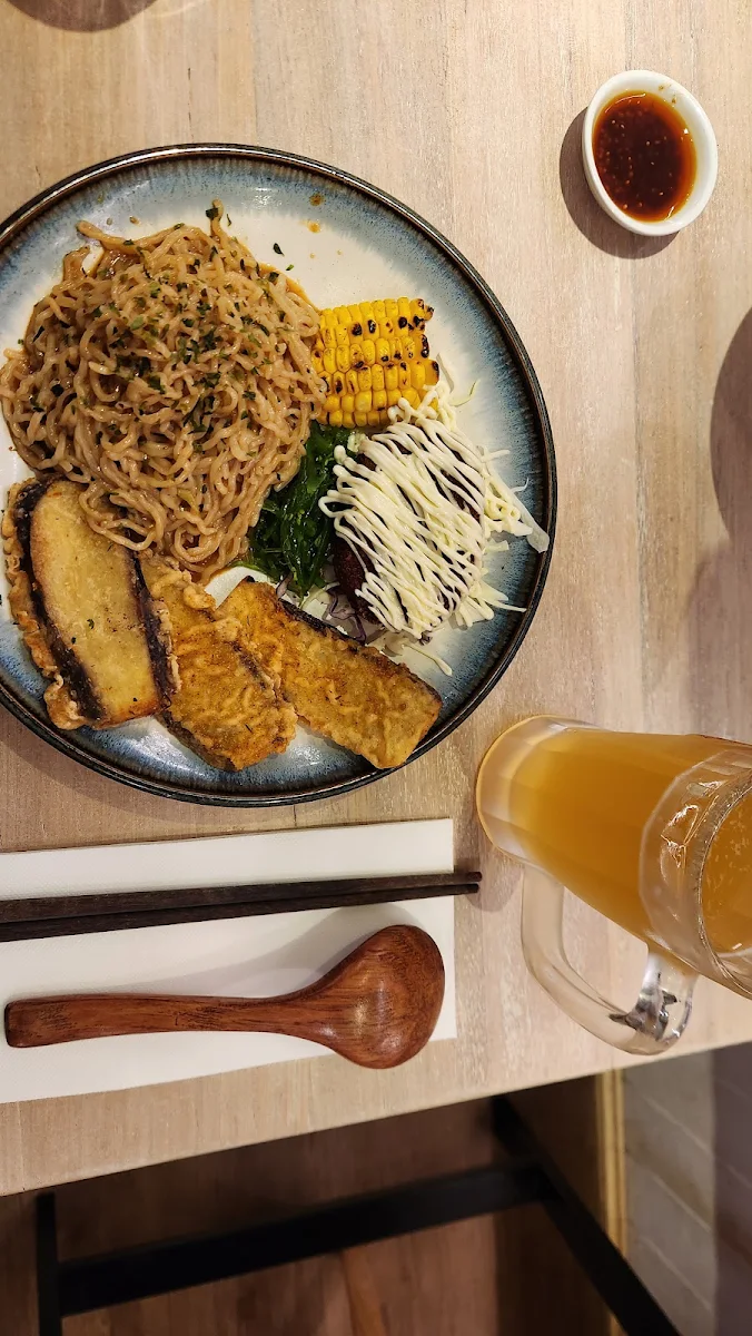Veg Ramen Plate