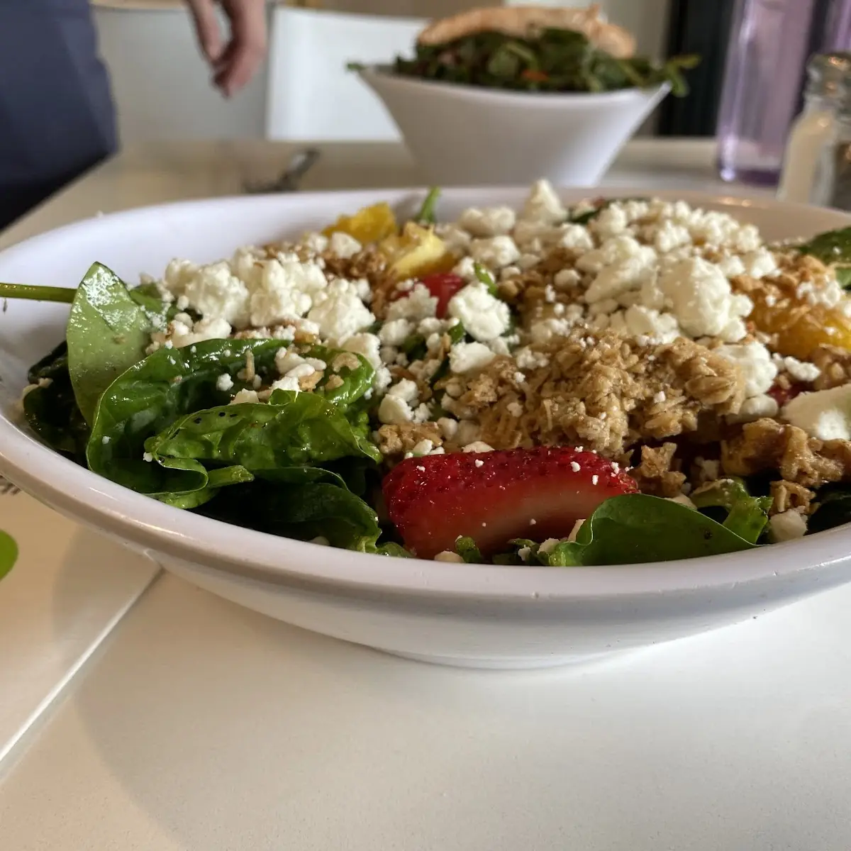 Spinach & Goat Cheese Salad