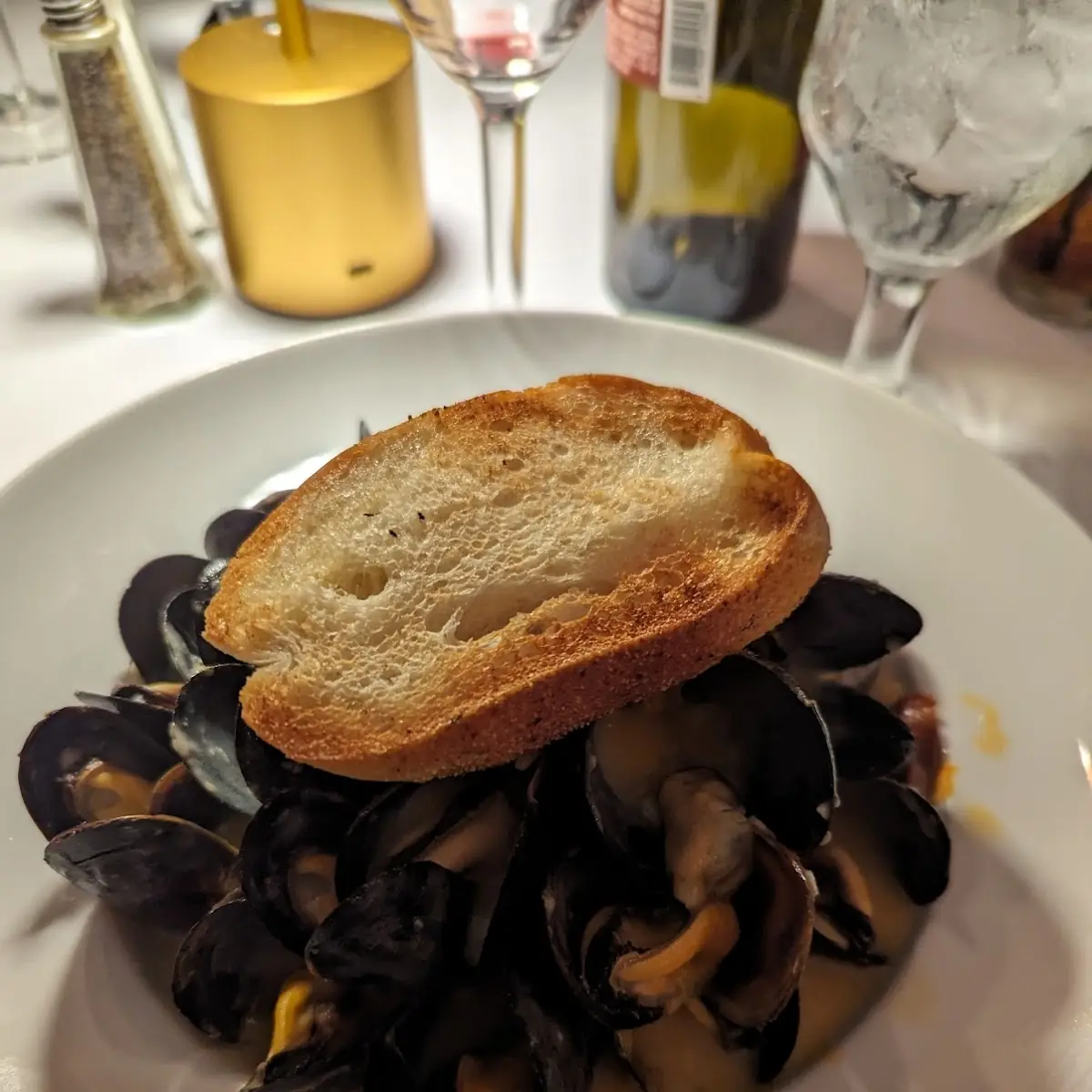 Mussels in White Wine