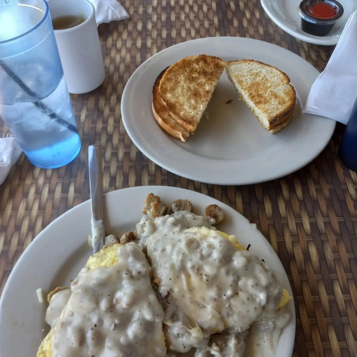 Sausage Gravy Omelet