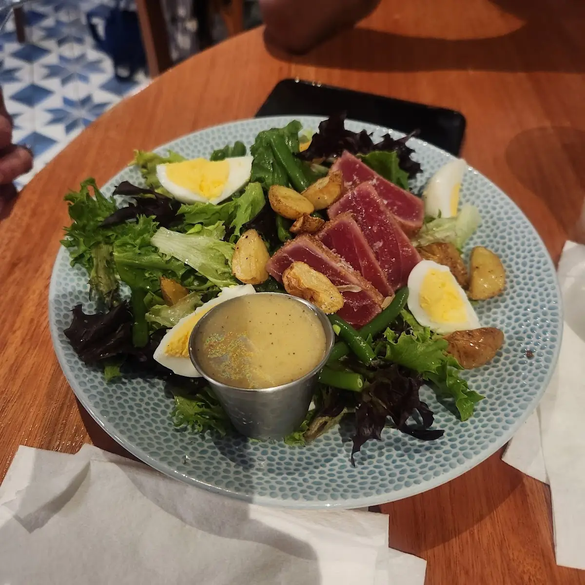 Seared Tuna Salad