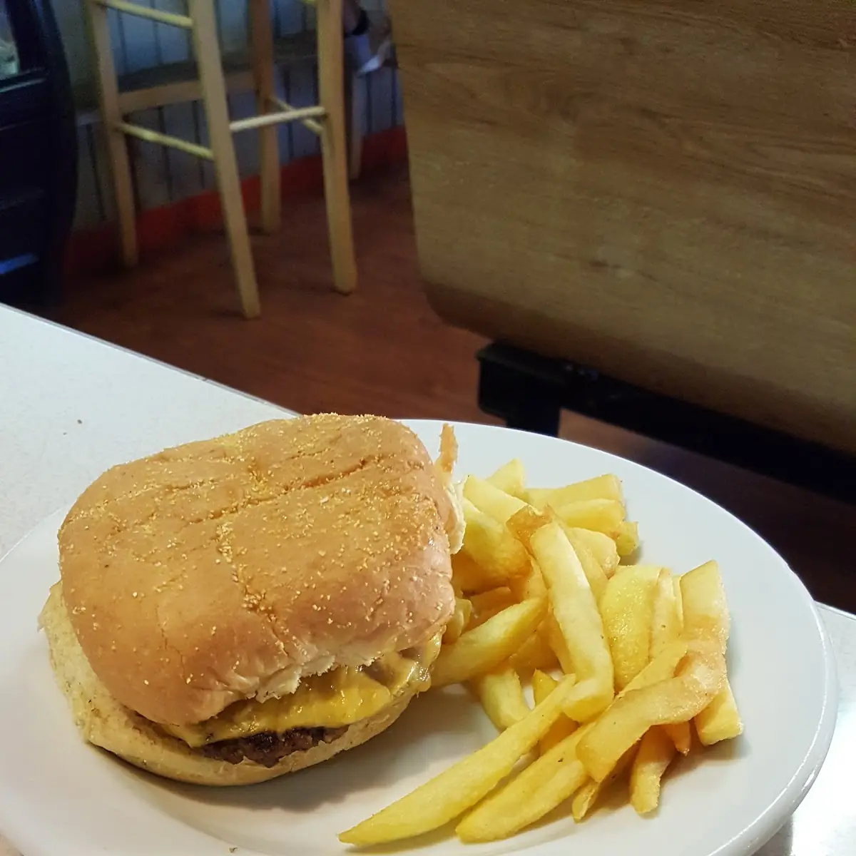 Kids Cheese Burger