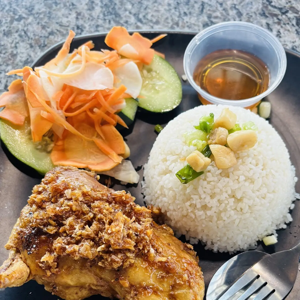 Cơm Gà Chiên Nước Mắm