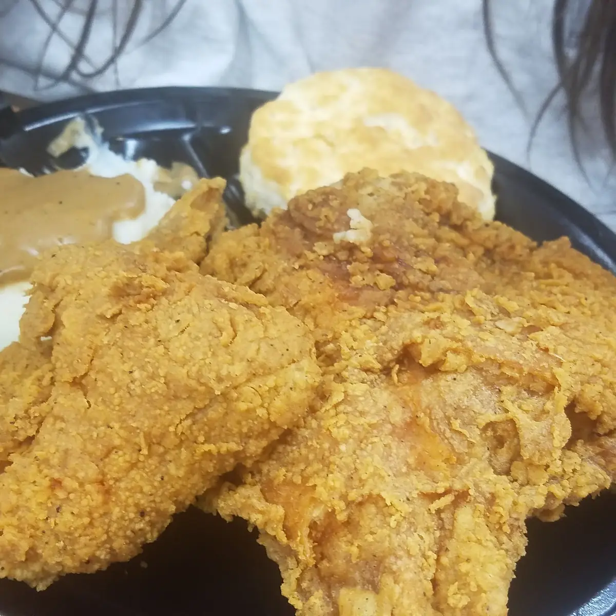 Fried Chicken and Mashed Potatoes & Gravy
