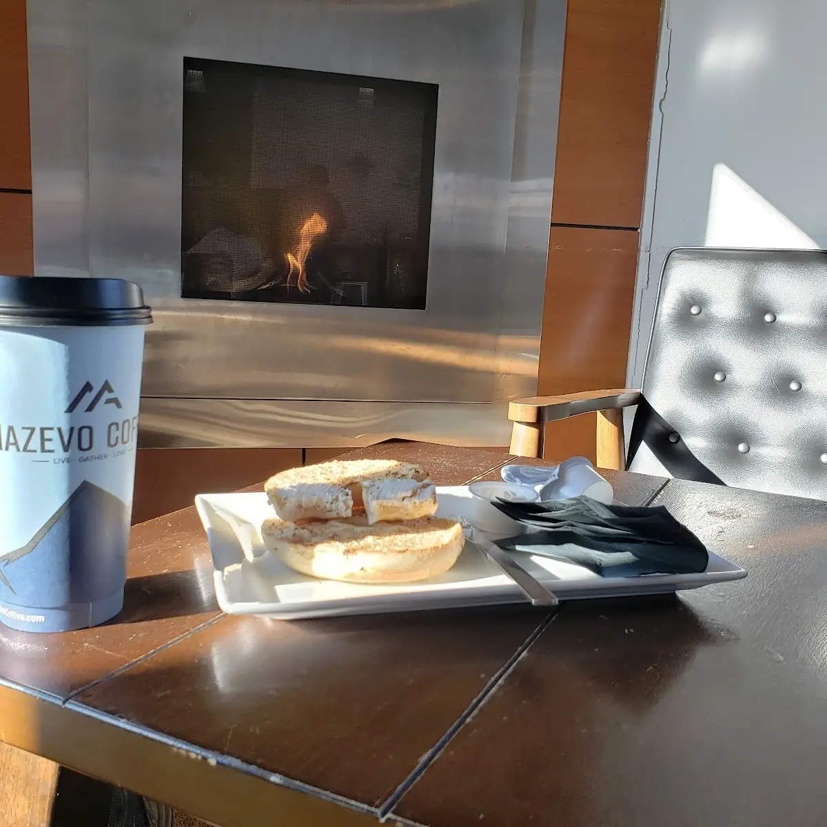 Bagel and White Chocolate Mocha