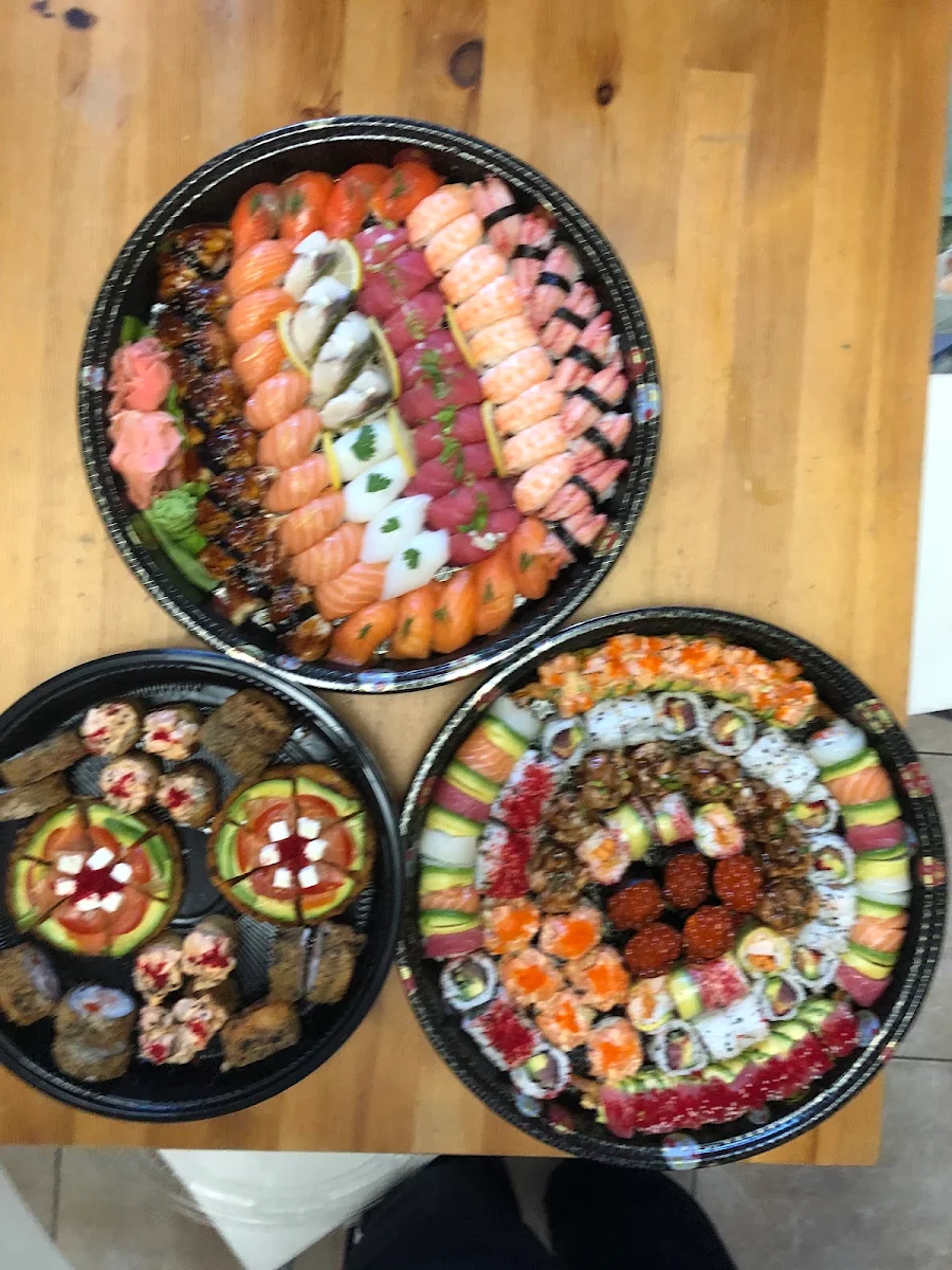 Platter 100 pcs All Maki No Nigiri, SUSHI YA MATCHA