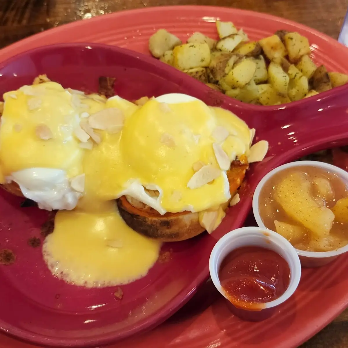 Eggs Benedict